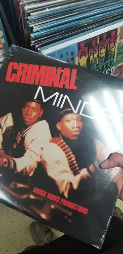 Used Musical Instrument Store «Record Head», reviews and photos, 7045 W Greenfield Ave, West Allis, WI 53214, USA