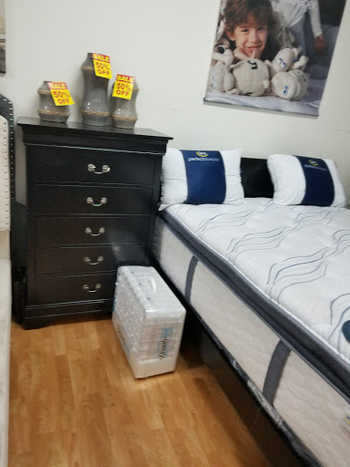 Furniture Store «Badcock Home Furniture & More», reviews and photos, 4423 Cherry Rd, West Palm Beach, FL 33409, USA