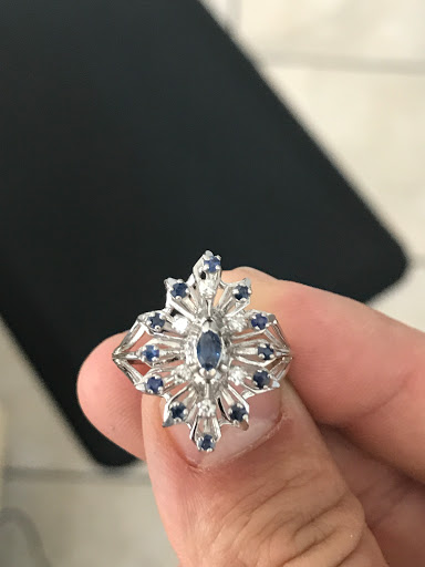 Jeweler «LD Jewelers», reviews and photos, 8073 95th St, Hickory Hills, IL 60457, USA