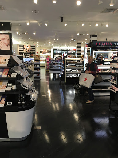 Cosmetics Store «SEPHORA», reviews and photos, 400 Ernest W Barrett Pkwy NW, Kennesaw, GA 30144, USA