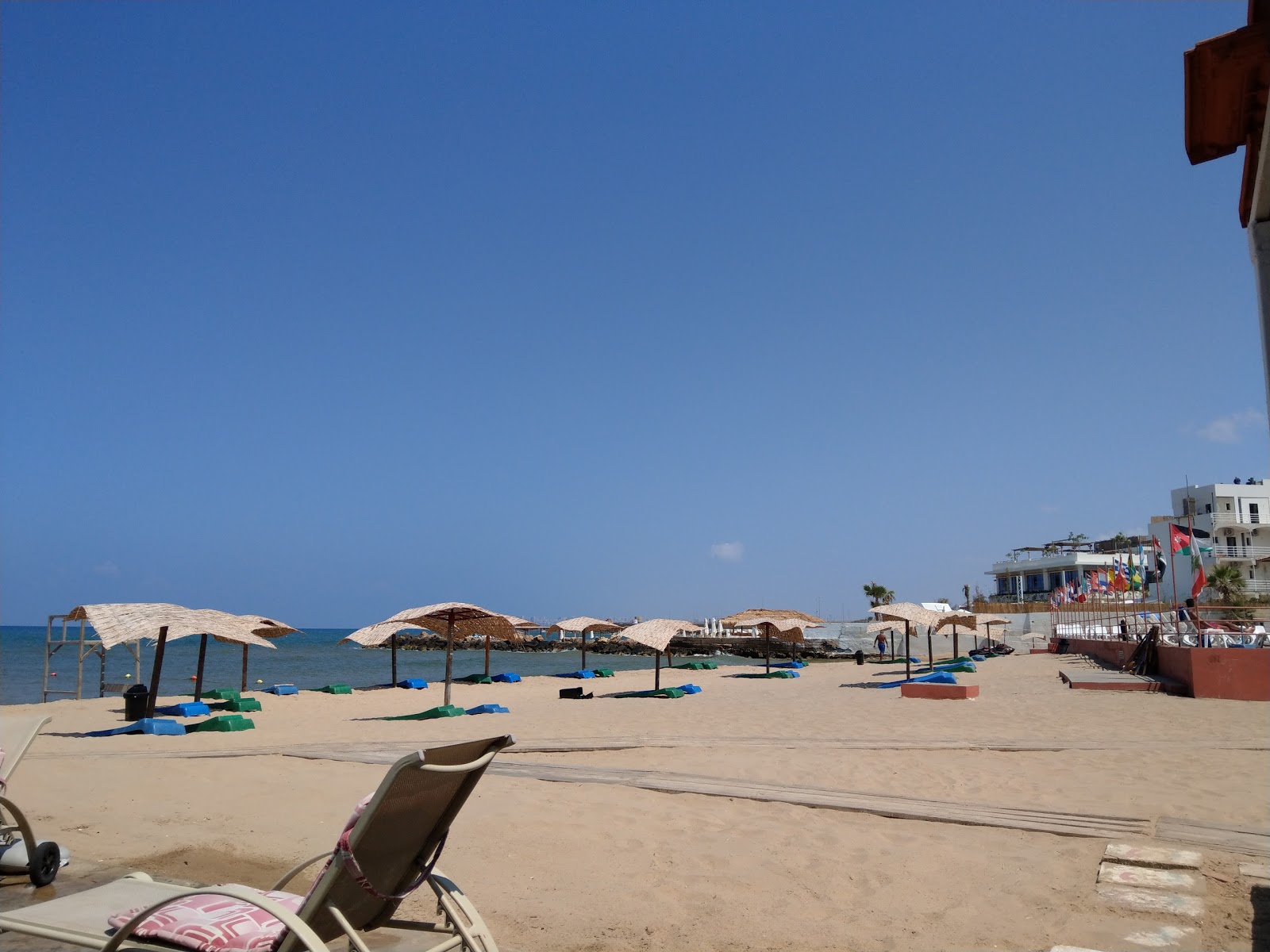 Zdjęcie Khalde beach z mała zatoka