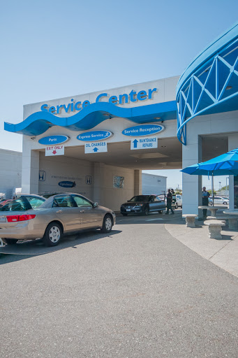 Honda Dealer «San Leandro Honda», reviews and photos, 1302 Marina Blvd, San Leandro, CA 94577, USA