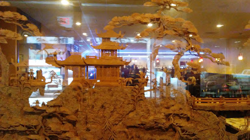 Shopping Mall «Southland Four Seasons Shopping Center», reviews and photos, 600 Clairton Blvd, Pittsburgh, PA 15236, USA