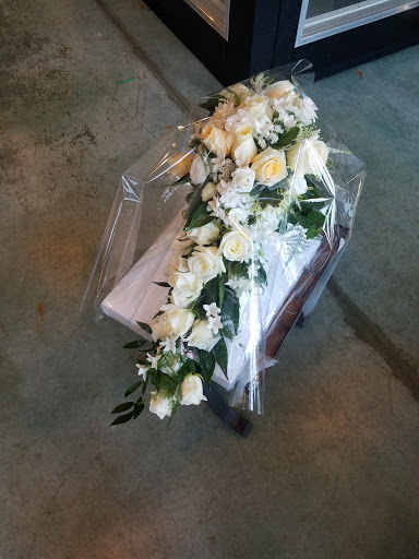 Florist «Artisan Flowers», reviews and photos, 449 Ada Dr SE, Ada, MI 49301, USA