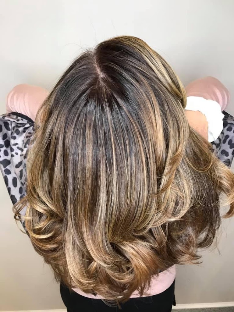 Hair by Deena Marie CT 06479