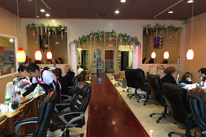 Viva Nails, Hair & Spa