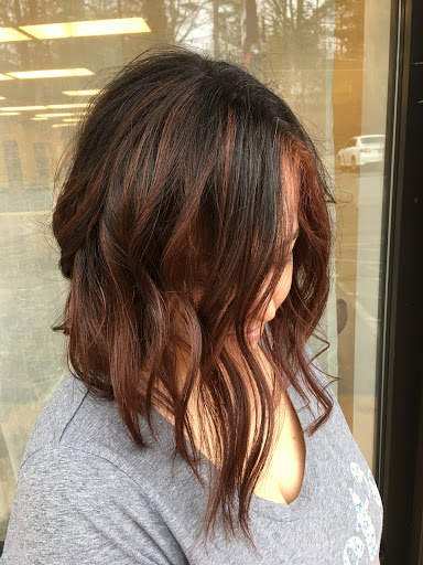 Hair Salon «5th Avenue Hair Salon», reviews and photos, 1032-C Greenville Hwy, Hendersonville, NC 28792, USA