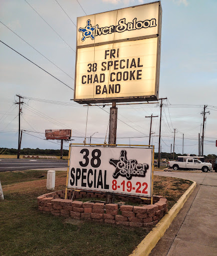 Barbecue Restaurant «Silver Saloon», reviews and photos, 1708 TX-34, Terrell, TX 75160, USA