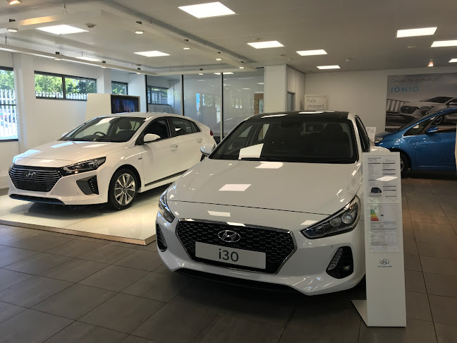 Comments and reviews of Hutchings Hyundai - Bridgend
