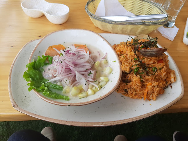 Opiniones de Calamares en Cerro Colorado - Marisquería