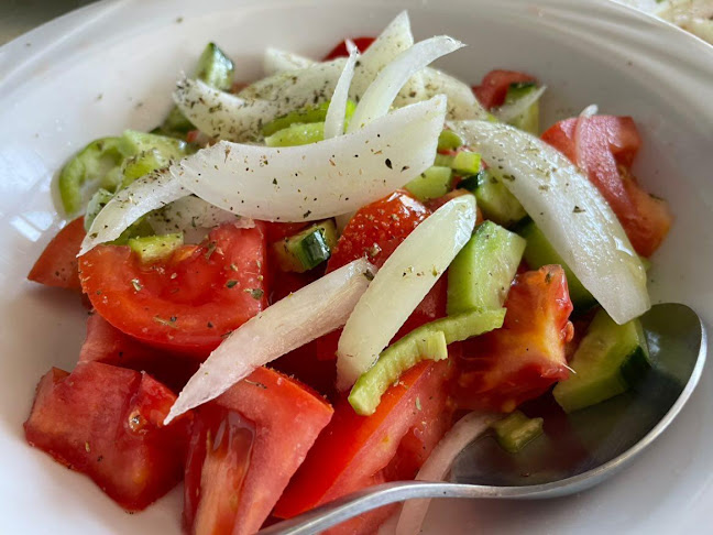 Γεύσεις Εν Λευκώ - Φάρσαλα