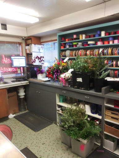 Florist «Flowers By Donna», reviews and photos, 11700 SW Hall Blvd, Tigard, OR 97223, USA