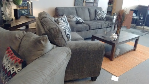 Furniture Store «Unclaimed Freight Furniture - Watertown», reviews and photos, 17 W Kemp Ave, Watertown, SD 57201, USA