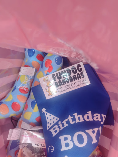 Pet Groomer «Woof Gang Bakery & Grooming Las Vegas», reviews and photos, 7080 N Durango Dr #140, Las Vegas, NV 89149, USA