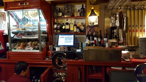 Imagen de Bodeguita Casablanca (12 de 28)