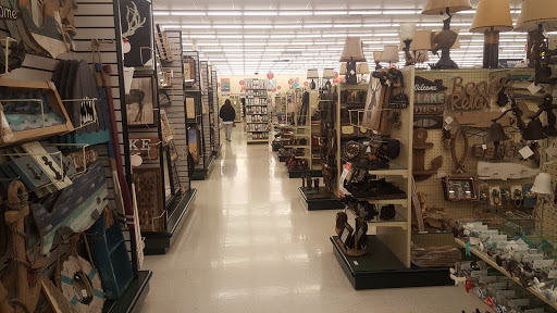 Craft Store «Hobby Lobby», reviews and photos, 2480 Supercenter Dr NE, Kannapolis, NC 28083, USA