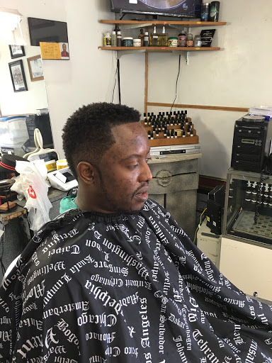 Dalton's Barber Shop (Tony)