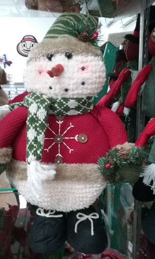 Movie Theater «Republic Movie Theatre», reviews and photos, 1415 Marion-Waldo Rd, Marion, OH 43302, USA