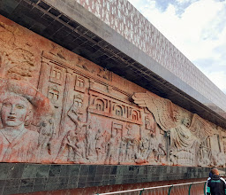 Catedral de León (Basílica Metropolitana de La Madre Santísima de la Luz) photo