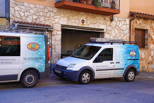 Neteges Meneses-Serveis de Neteja,Empresa de limpieza profesional en Sant Feliu de Guíxols, Girona