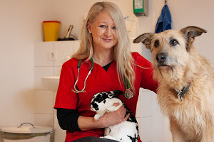 Tierarztpraxis Dr. Carmen Schlechta