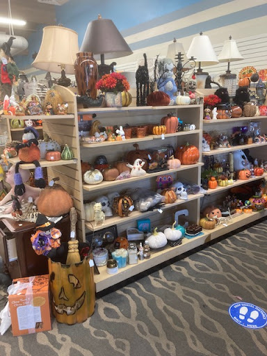 Thrift Store «Thrift Station», reviews and photos, 486 San Ramon Valley Blvd, Danville, CA 94526, USA