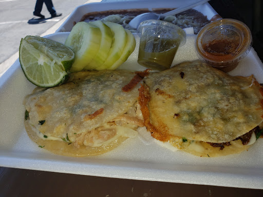 Tavos Tacos image