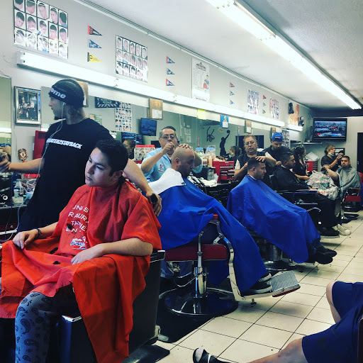 Barber Shop «J & R Barber Shop», reviews and photos, 8444 Laurel Canyon Blvd, Sun Valley, CA 91352, USA