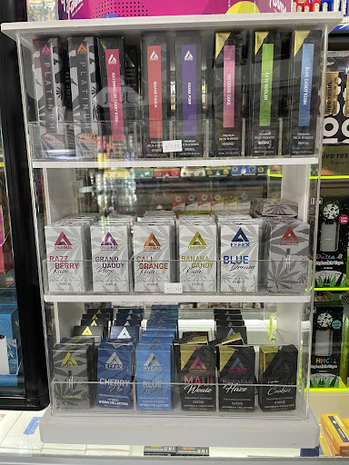 Tobacco Shop «Feel Good Smoke & Gift Shop», reviews and photos, 13415 SW 56th St, Miami, FL 33175, USA