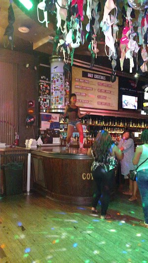 Coyote Ugly - photo 11