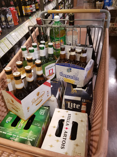 Wine Store «Total Wine & More», reviews and photos, 2224 E Williams Field Rd, Gilbert, AZ 85295, USA