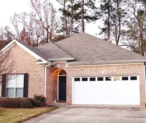 Roofing Contractor «USA Roofing & Renovations LLC», reviews and photos, 7127 Gadsden Hwy # 201, Trussville, AL 35173, USA