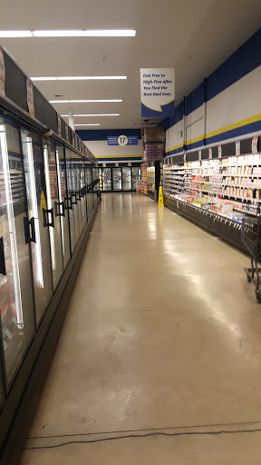 Supermarket «FoodMaxx», reviews and photos, 1950 W 11th St, Tracy, CA 95376, USA