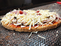 Plats et boissons du Pizzas à emporter PIZZAS CHRIS à St Privat en Périgord - n°4