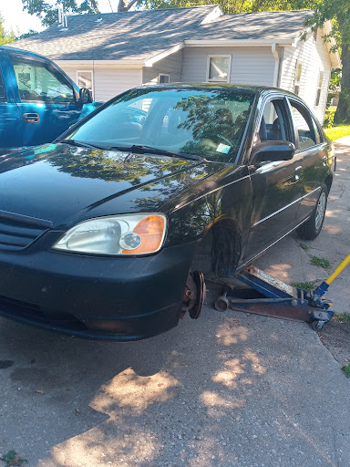 Auto Repair Shop «Meineke Car Care Center», reviews and photos, 1902 Woodson Rd, Overland, MO 63114, USA