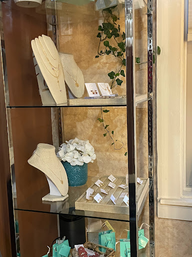 Beauty Salon «Trans4mation Salon», reviews and photos, 14 S West End Ave, Lancaster, PA 17603, USA