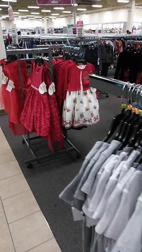 Clothing Store «Burlington Coat Factory», reviews and photos, 1300 N Larkin Ave, Joliet, IL 60435, USA