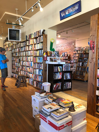 Used Book Store «Broadway Book Mall», reviews and photos, 200 S Broadway, Denver, CO 80209, USA