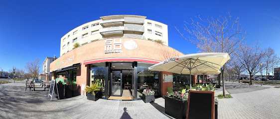 Sumo Sushi Restaurant Japonès - Av. Països Catalans, 99, 43202 Igualada, Barcelona, Spain