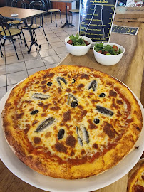 Photos du propriétaire du Pizzeria Le globe Pizza au feu de Bois Massat - n°5