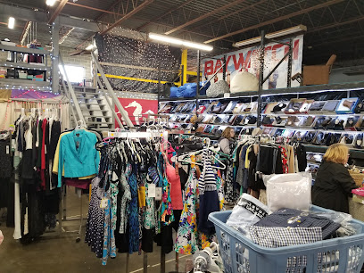 WOW - Wholesale Outlet Warehouse
