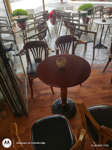 Opinii despre Καλλιστω în Ανατολικός Όλυμπος - Καφετέρια