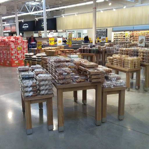 Grocery Store «Meijer», reviews and photos, 750 E Rollins Rd, Round Lake Beach, IL 60073, USA