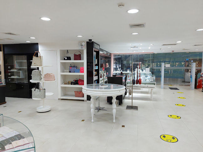 Av. Sta. Cruz 814, Miraflores 15074