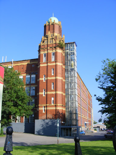 Broadstone Mill Shopping Outlet Stockport