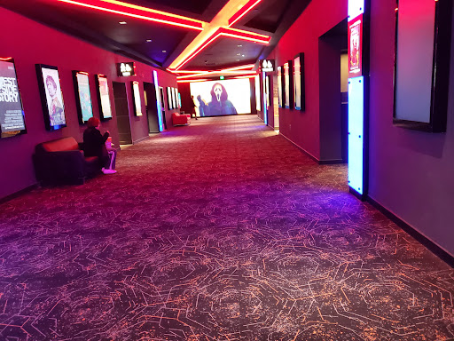 Movie Theater «Regal Cinemas Warrington Crossing 22 & IMAX», reviews and photos, 140 Easton Rd, Warrington, PA 18976, USA