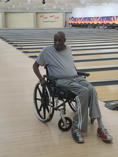 Bowling Alley «Bowlero Lanes», reviews and photos, 3852 Steilacoom Blvd SW, Tacoma, WA 98499, USA