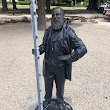 Thomas Hanmer Statue
