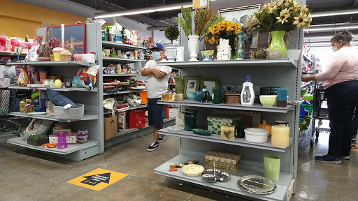 Thrift Store «Goodwill Marketplace», reviews and photos, 2722 W 5th St, Santa Ana, CA 92703, USA