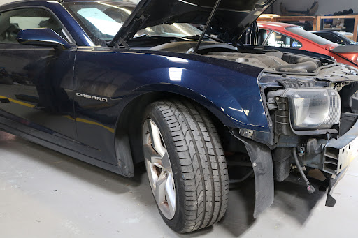 Auto Body Shop «D & D AUTO BODY & COLLISION REPAIR, INC», reviews and photos, 955 N Amphlett Blvd, San Mateo, CA 94401, USA